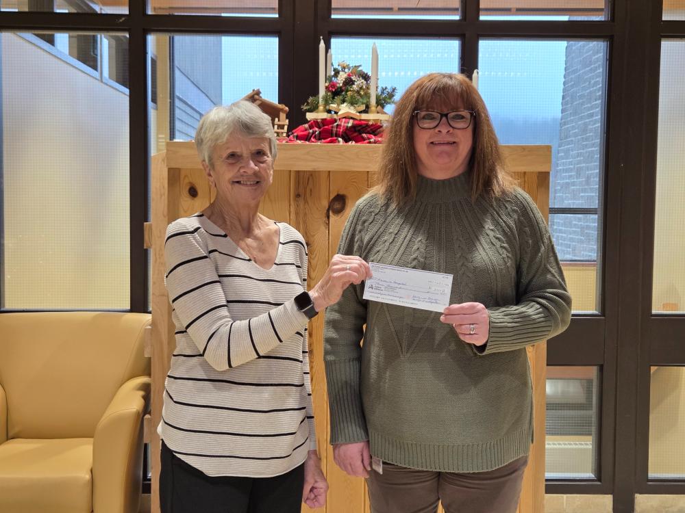 Mattawa Golden Age Club - $3000 Donation towards Urinalysis Microscope for Laboratory – Nov 2025